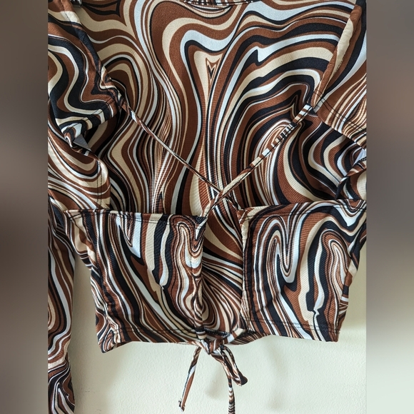 Faded rose geometric boho Y2K hippie backless cropped top size medium - Picture 3 of 9